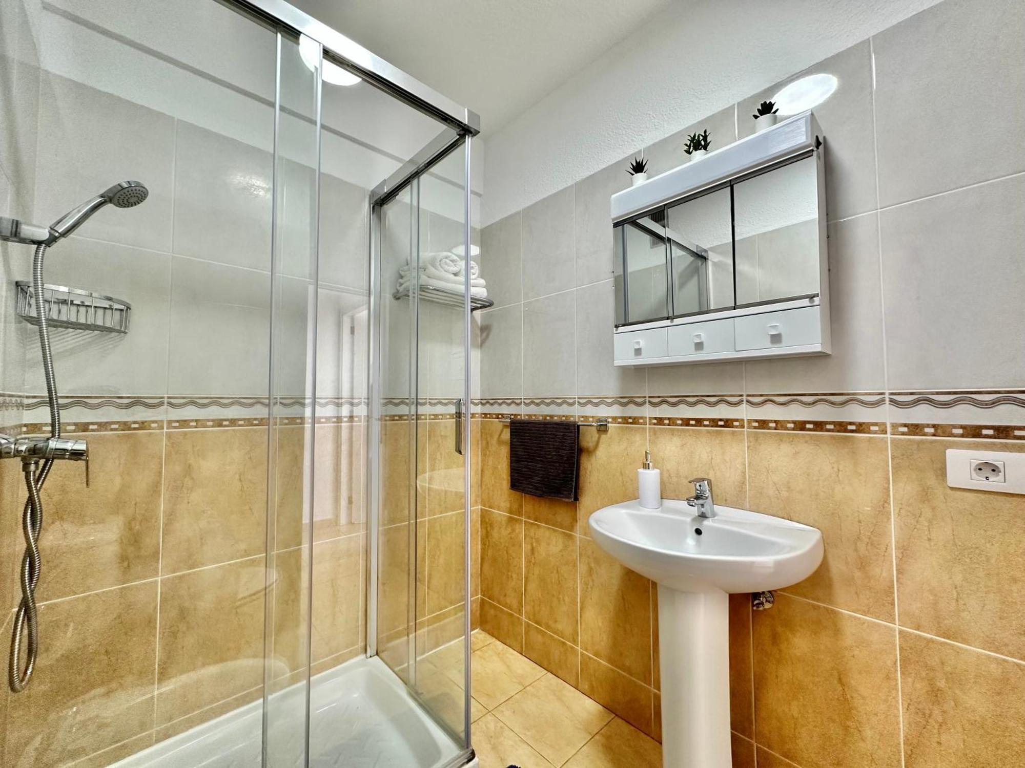 Sunbeach Apartment Arona  Dış mekan fotoğraf